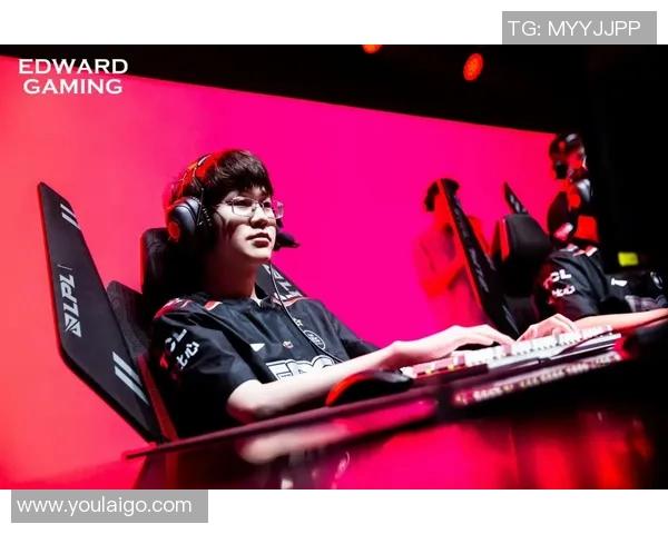 聚焦CSGO赛事分析：JDG战队的快速战术与团队协作探讨